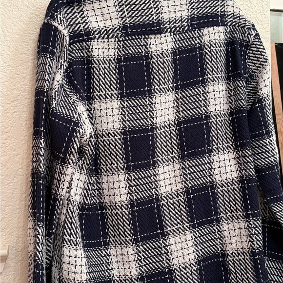 Houndstooth Men’s Button-Up Shirt Jacket Houndstooth in Marine Navy and White - Picture 16 of 16